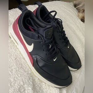 Nike Womens Sneakers Shoes Size 7.5